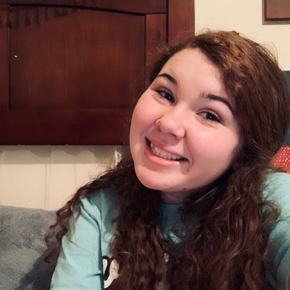 Meet your Posher, Hannah